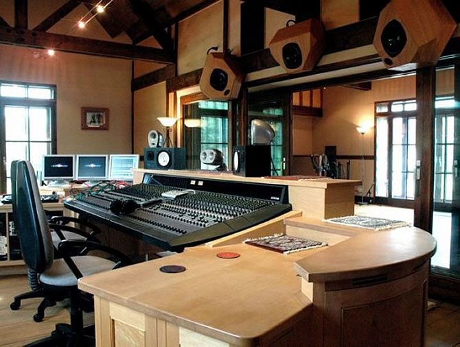 Recording Studios | Red Kite Studio - Brecon Beacons, Wales
