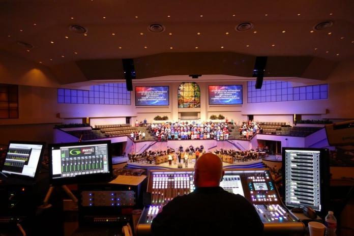 The front-of-house position at Green Acres Baptist Church in Tyler, Texas, featuring an SSL 500 console running Waves plugins with Waves MultiRack SoundGrid® and two Waves SoundGrid Extreme servers for DSP redundancy.